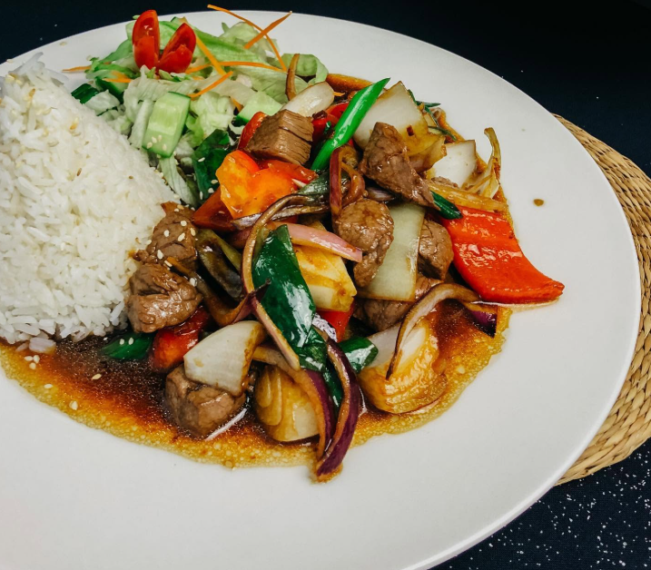 Bò sôt tiêu (leicht scharf)
